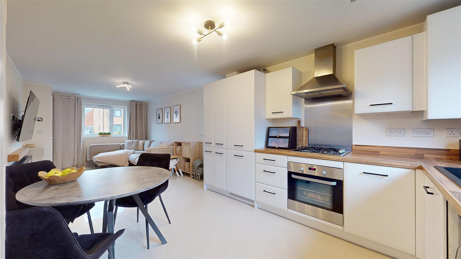 Holt Avenue, Brooklands, Milton Keynes